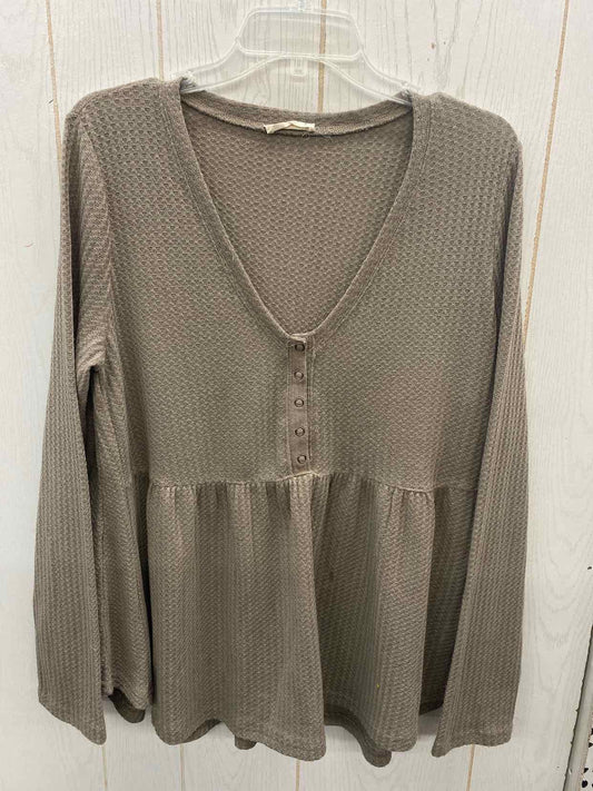 Taupe Womens Size L/XL Shirt