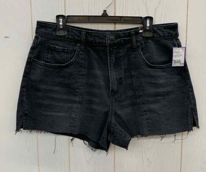 No Boundaries Black Womens Size 12/14 Shorts