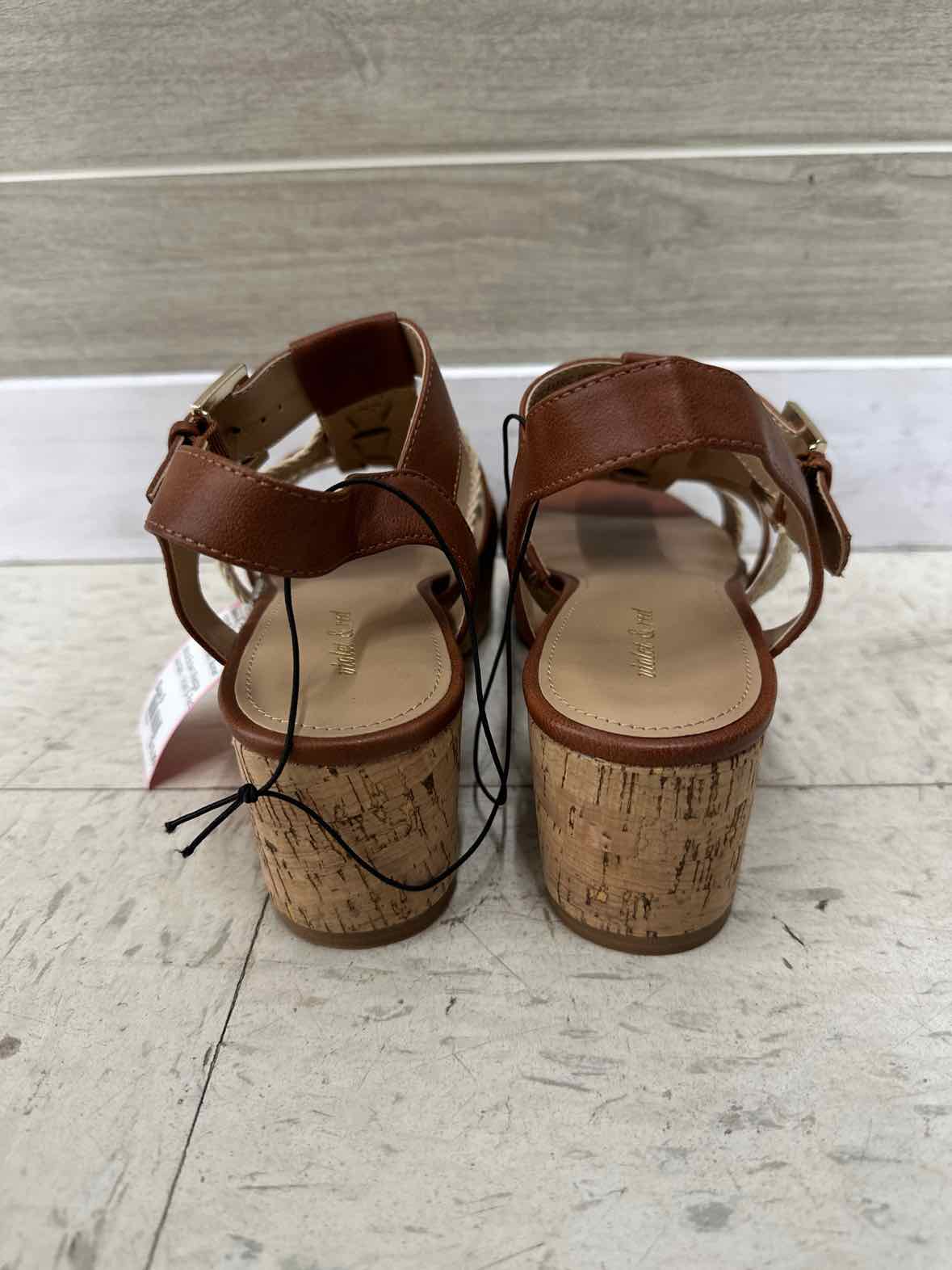 US Shoe Size 9 Brown Womens Sandals