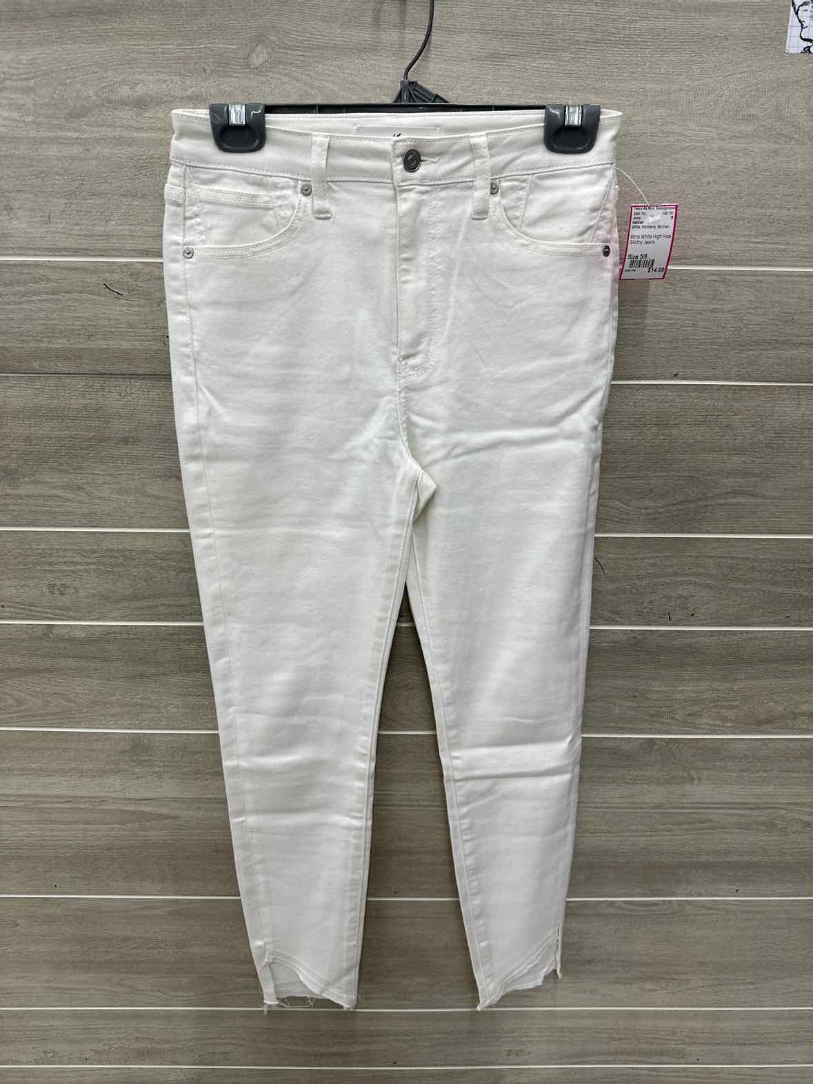 KanCan Size 5/6 White Womens Jeans