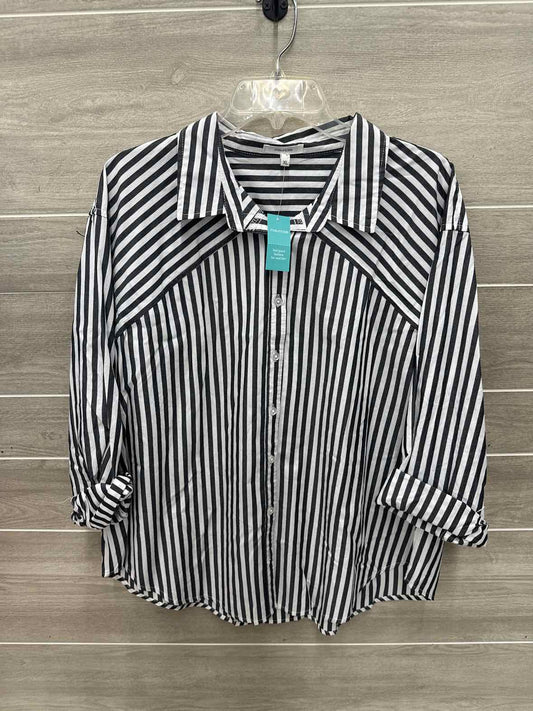 Maurices Size XL Gray Womens Shirt