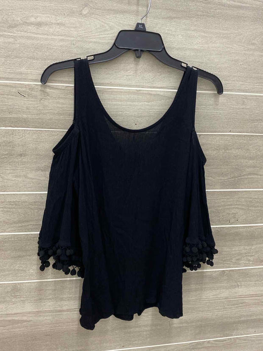 Black Womens Size M Shirt