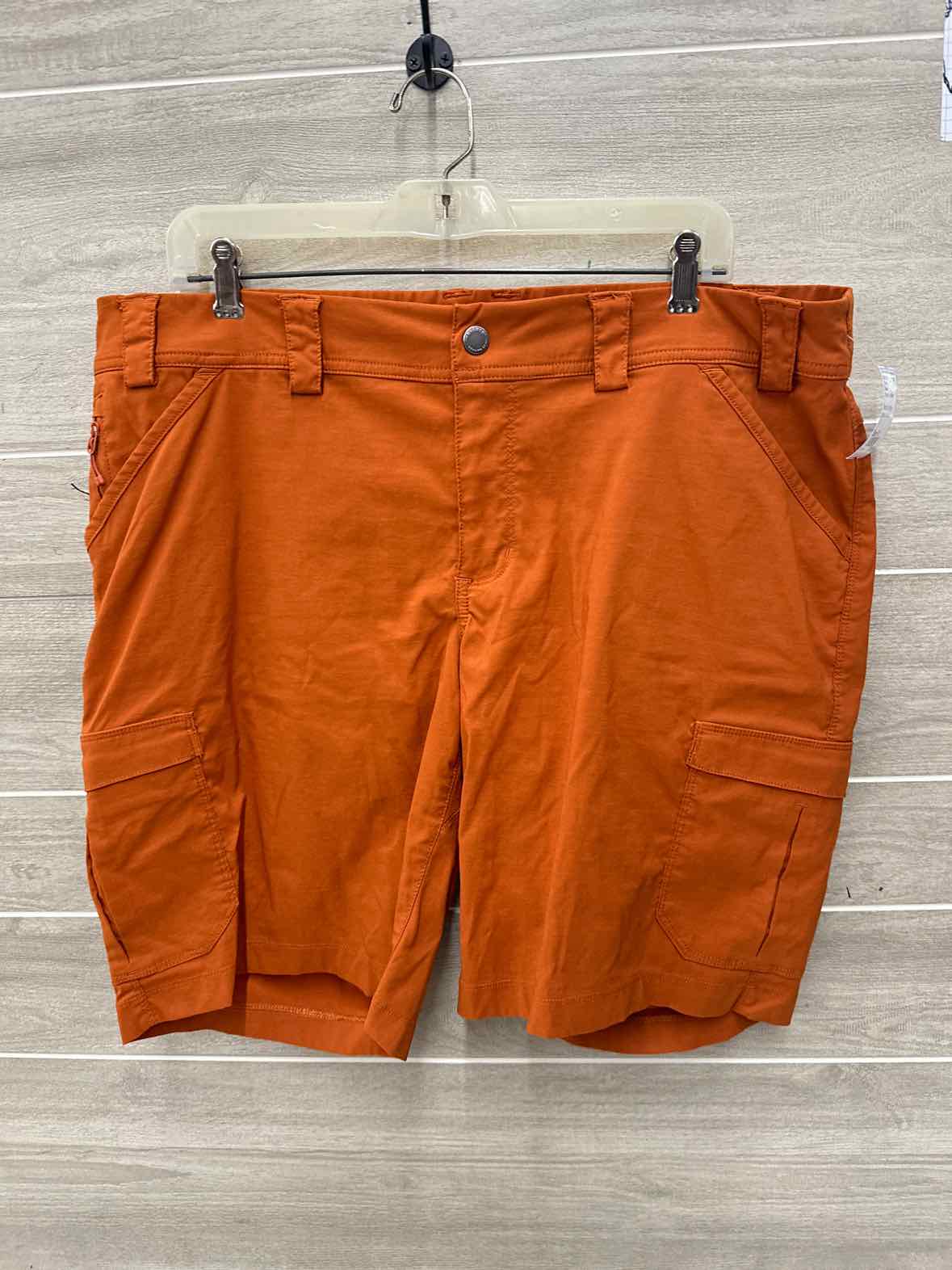 Duluth Size 18 Orange Plus Shorts