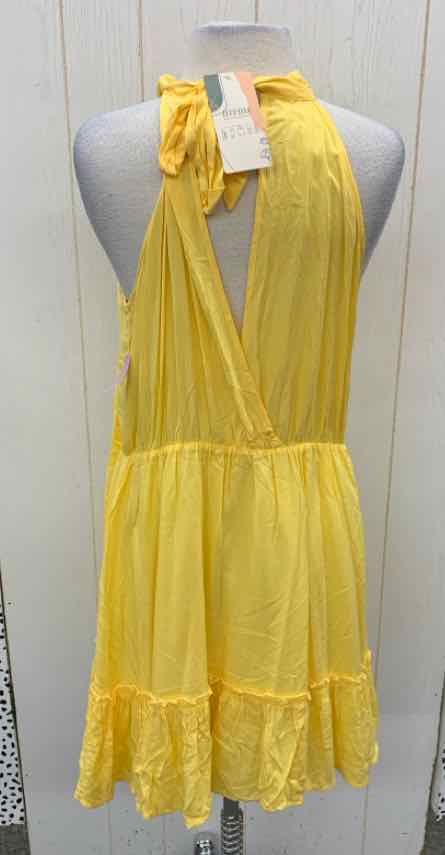 Yellow Womens Size 10/12 Dress