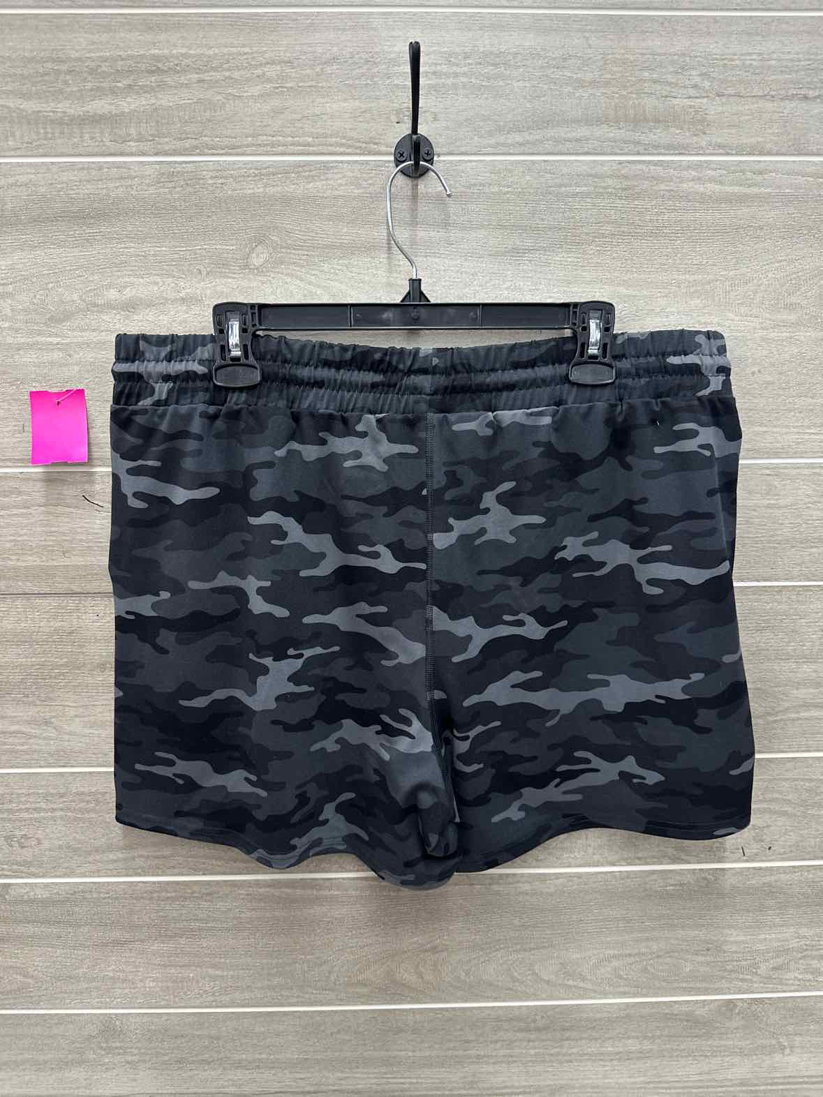 Maurices Size L/XL Gray Womens Shorts