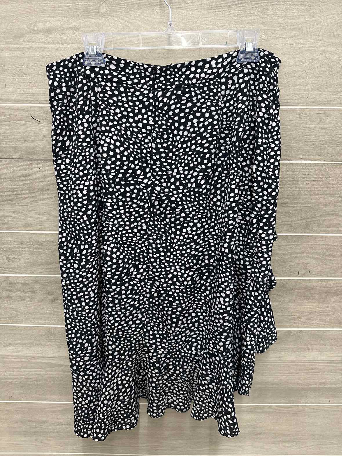 H&M Size 12/14 Black Womens Skirt