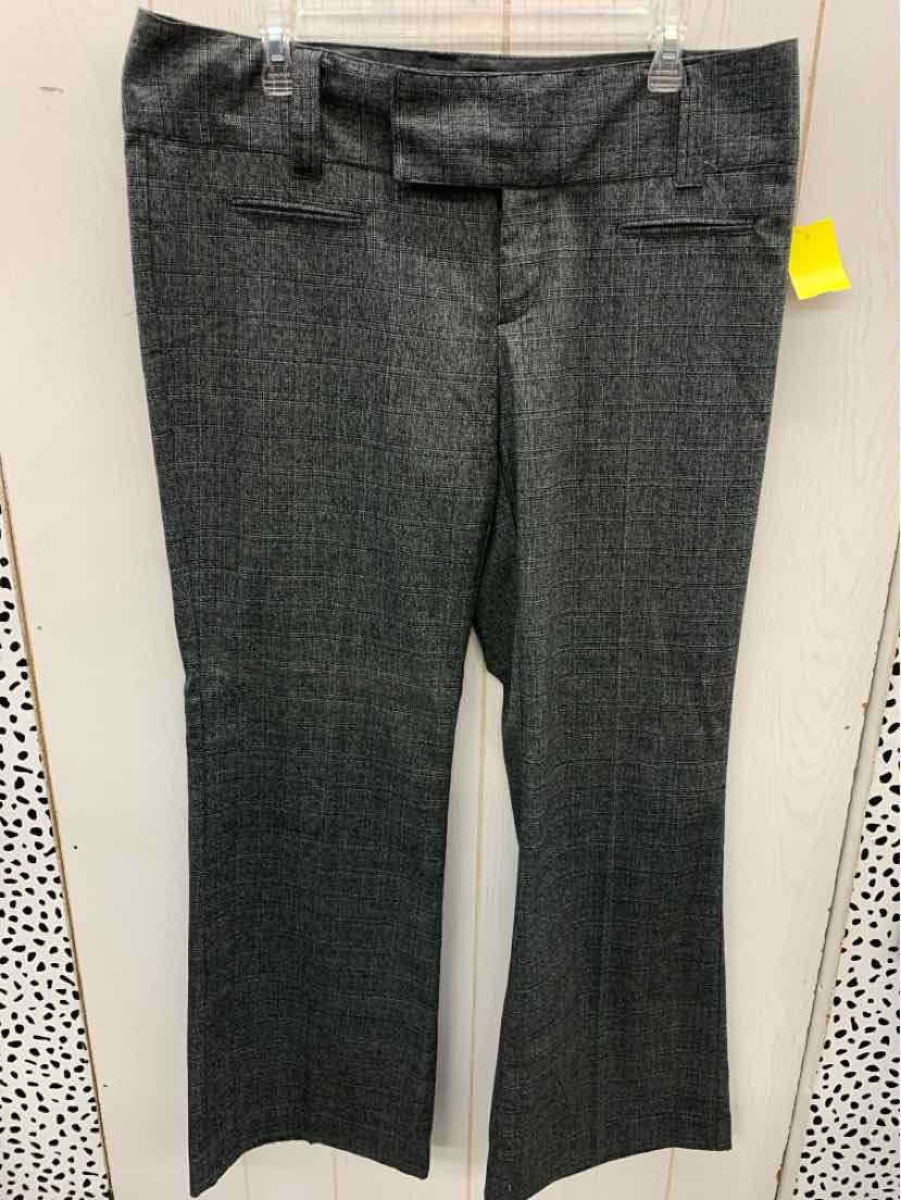 Maurices Gray Womens Size 13/14 Pants