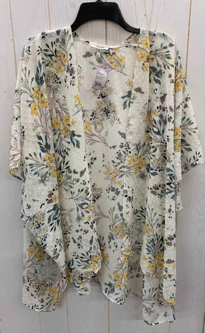 Maurices Cream Womens Size OS Shirt