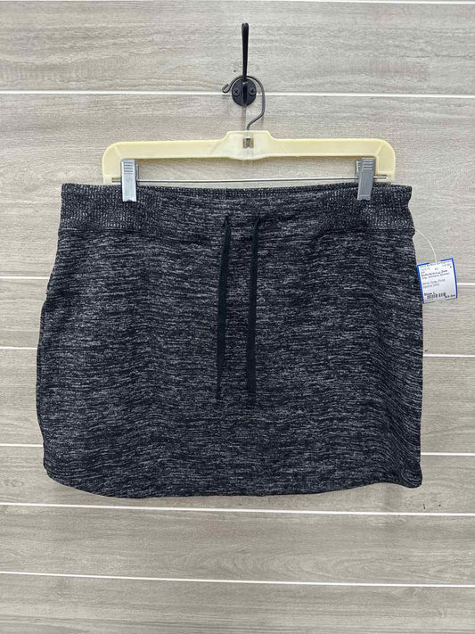 Studio by Energy Zone Size L Gray Womens Skirt