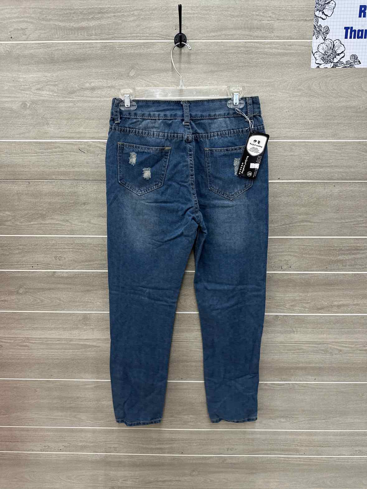 Size 4 Blue Junior Jeans