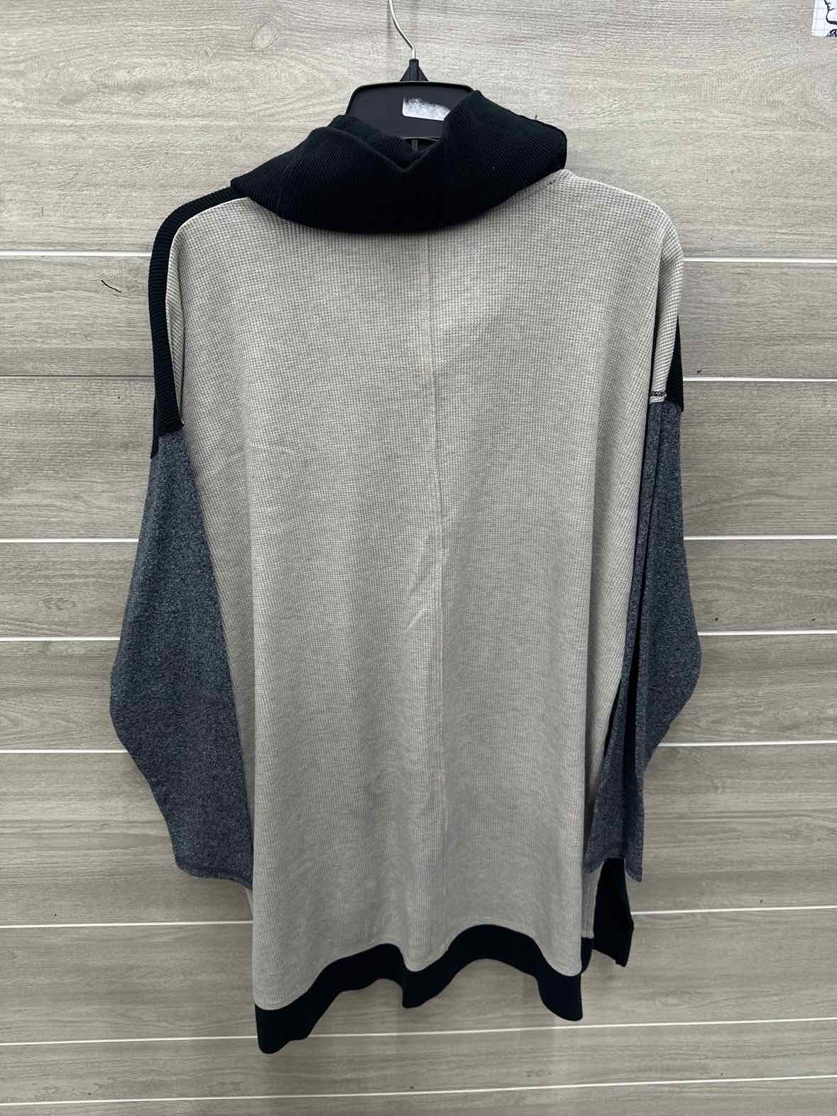 Calvin Klein Size 2X Black Plus Shirt