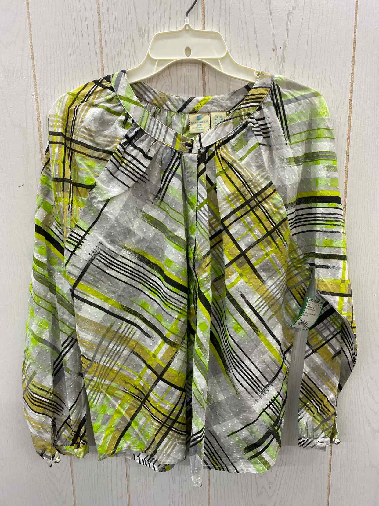 Caribbean Joe Green Womens Size XL/P Shirt