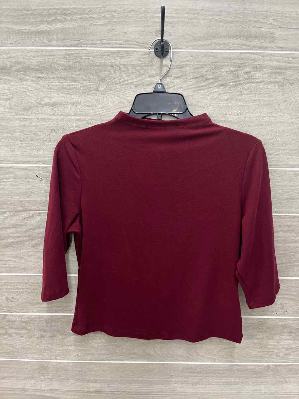 Daisy Size XL Burgundy Junior Shirt
