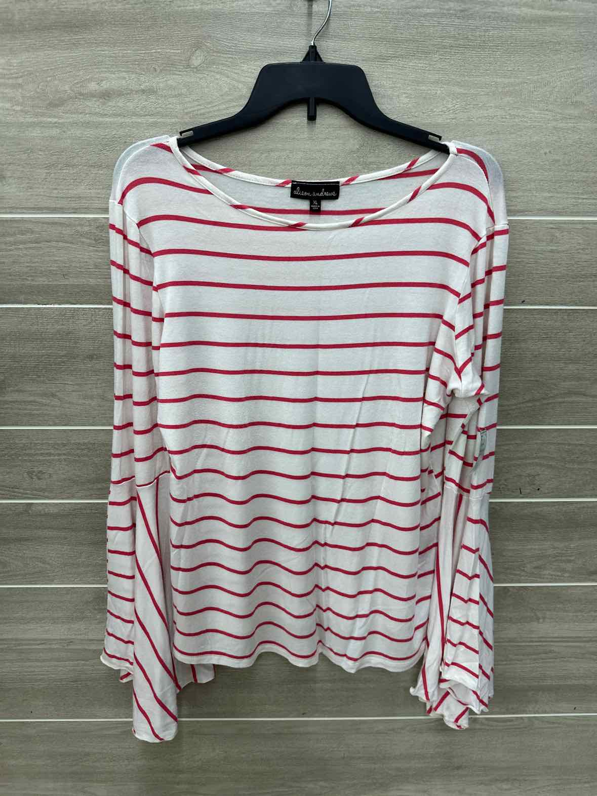 Pink Womens Size XL Shirt