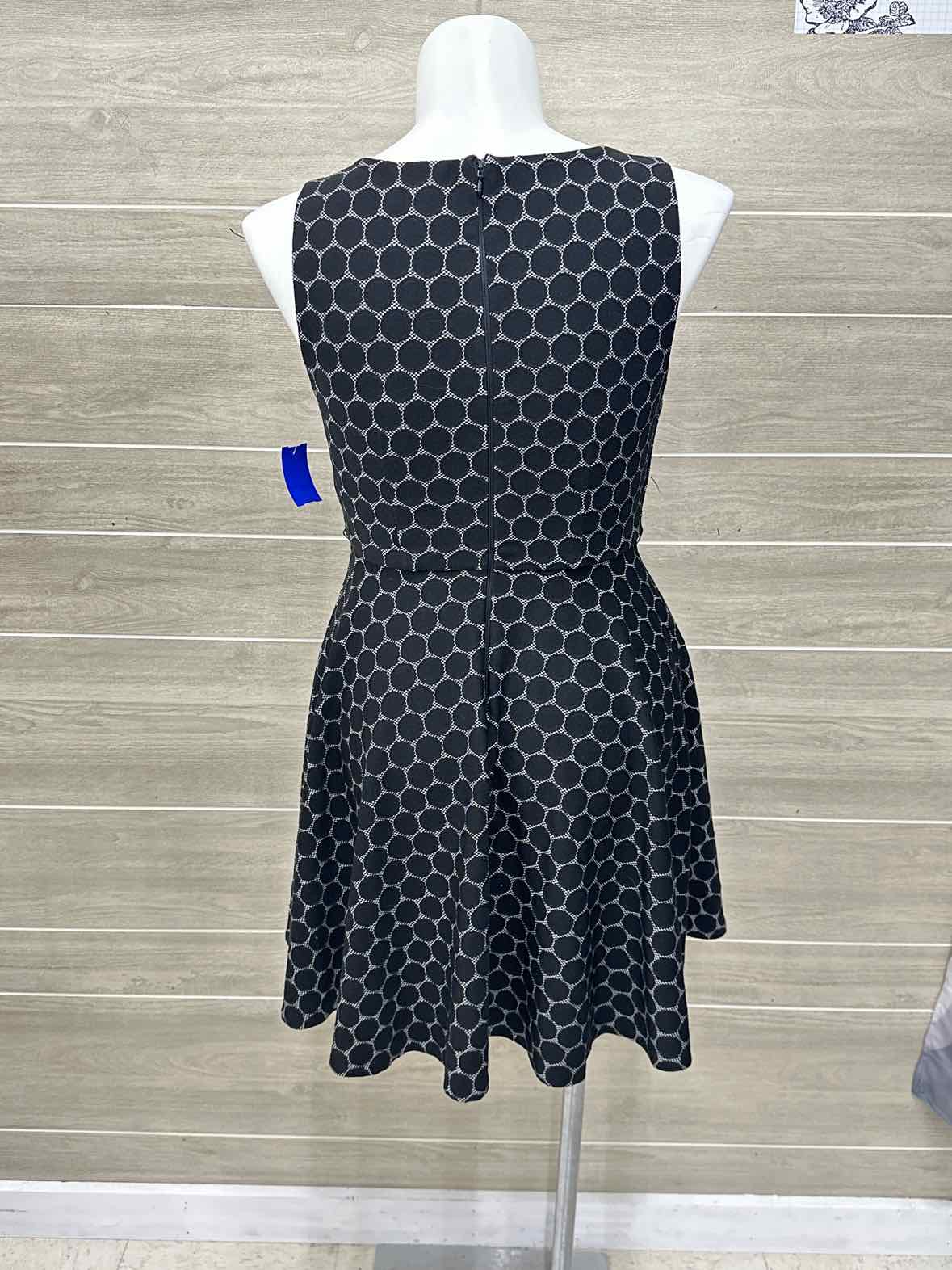 ELLE Size 10 Black Womens Dress