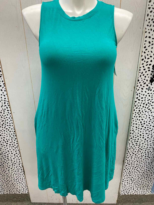 Time & Tru Green Womens Size 12/14 Dress