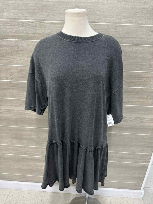American Eagle Gray Womens Size 6/8 Dress