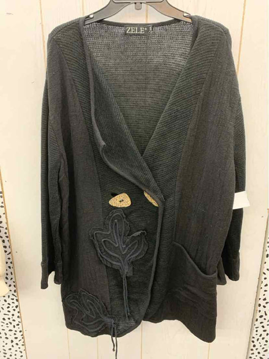 Black Womens Size XXL Sweater