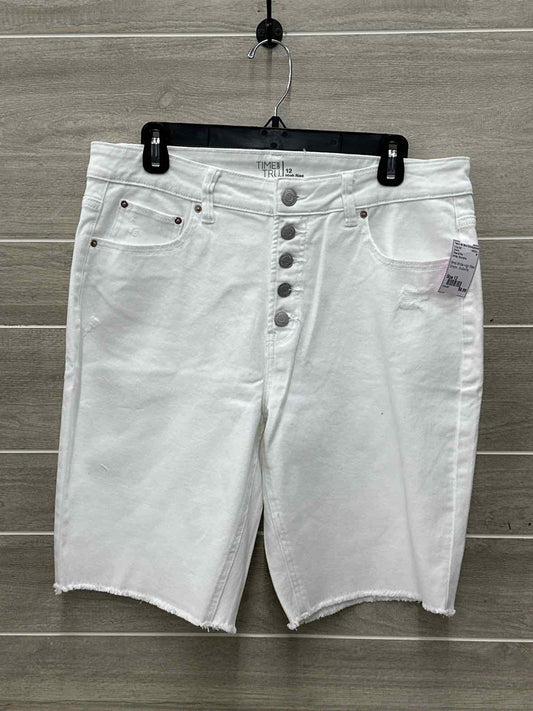 Time & Tru White Womens Size 12 Shorts