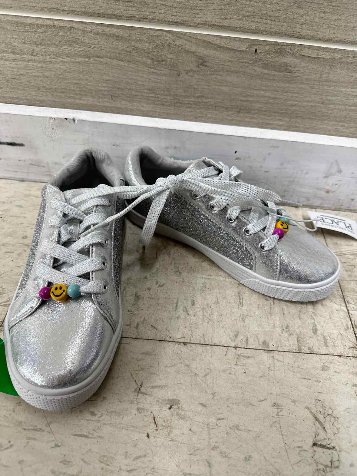 Childrens Place Girls Size 3 Shoes/Boots