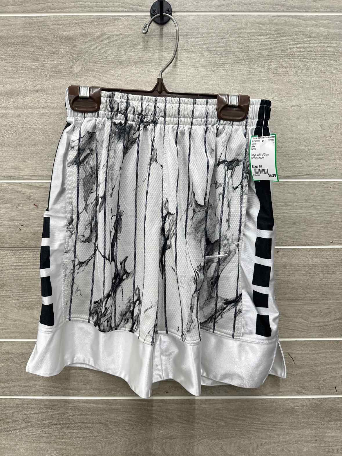 Nike Boys Size 10 Shorts