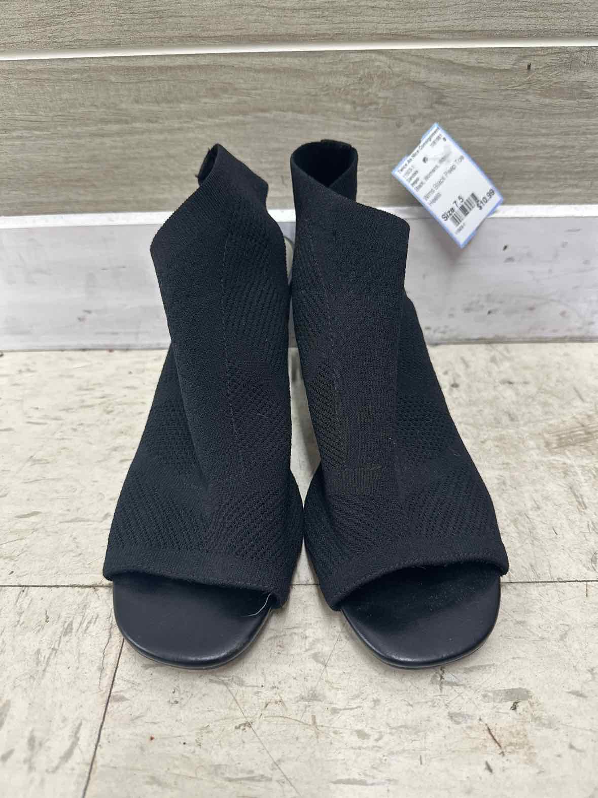 Impo US Shoe Size 7.5 Black Womens Sandals