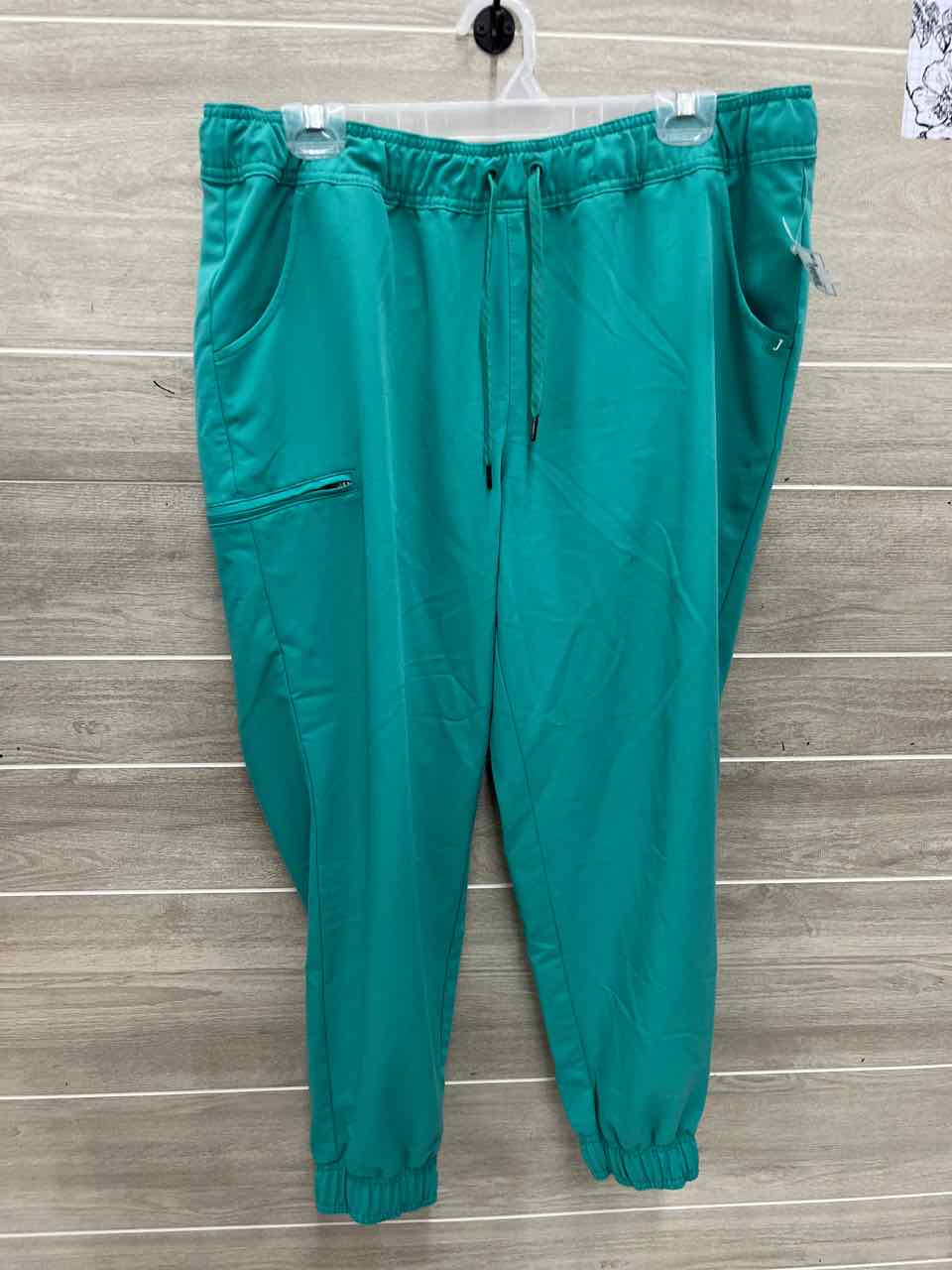 Size XL/P Green Petite Scrub Pants