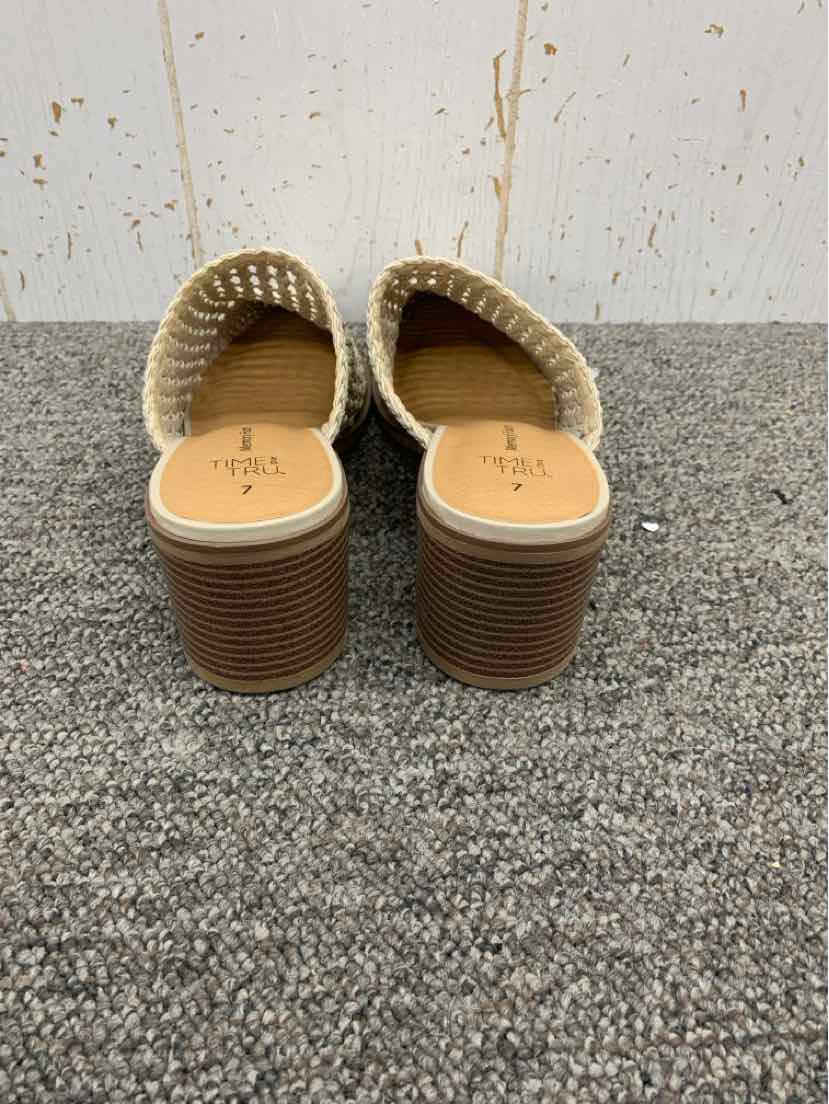 Time & Tru Tan Womens Size 7 Shoes/Footwear