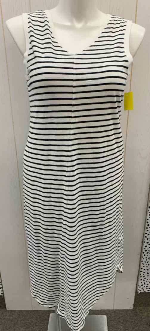 Time & Tru Black Womens Size 12/14 Dress