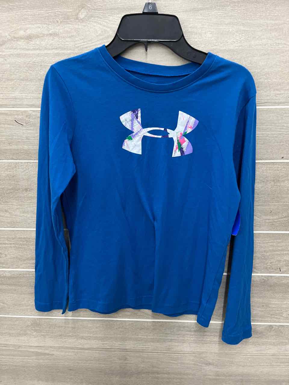 Under Armour Girls Size 10/12 Shirt