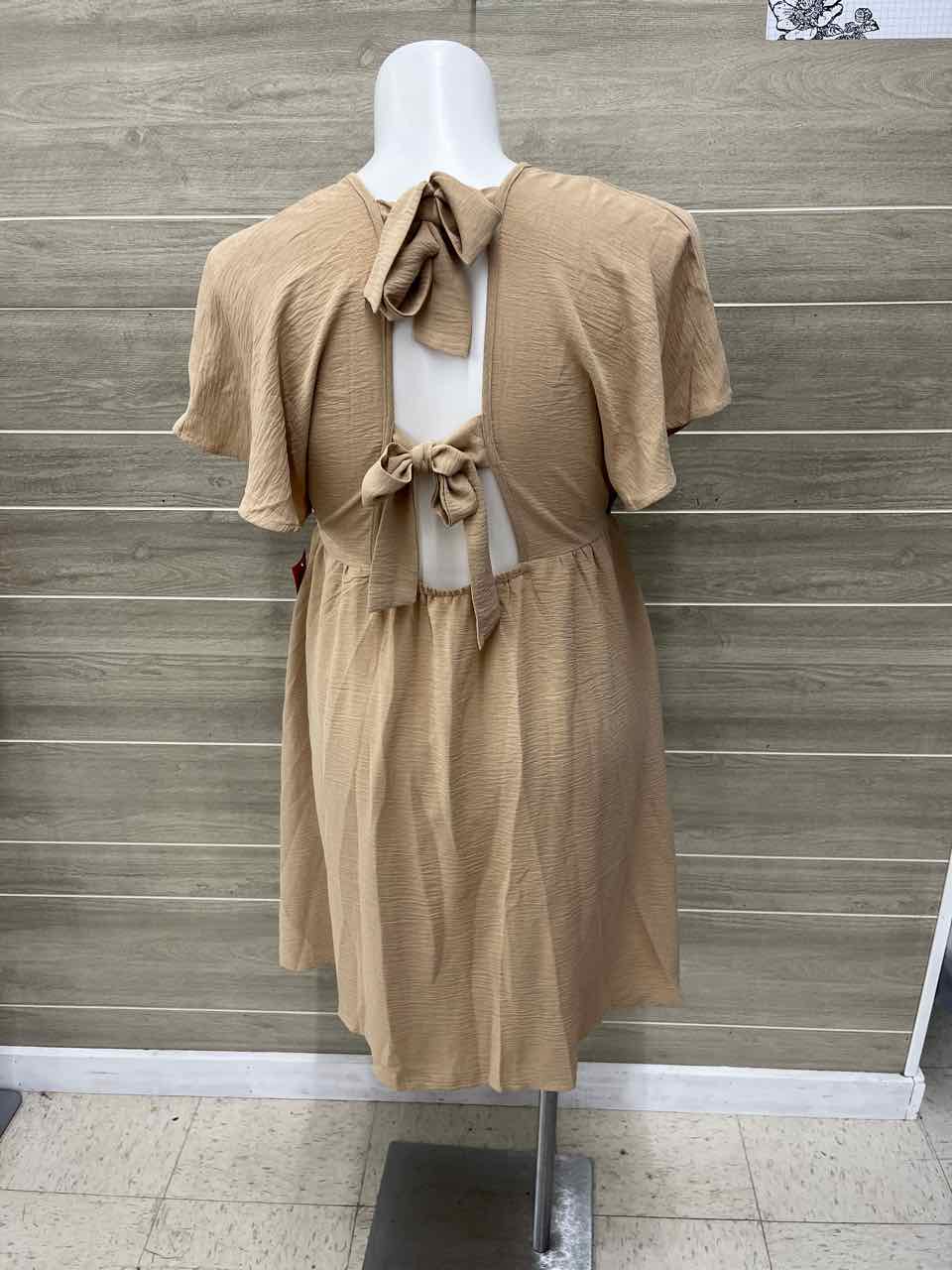 Heyson Size 10 Tan Womens Dress