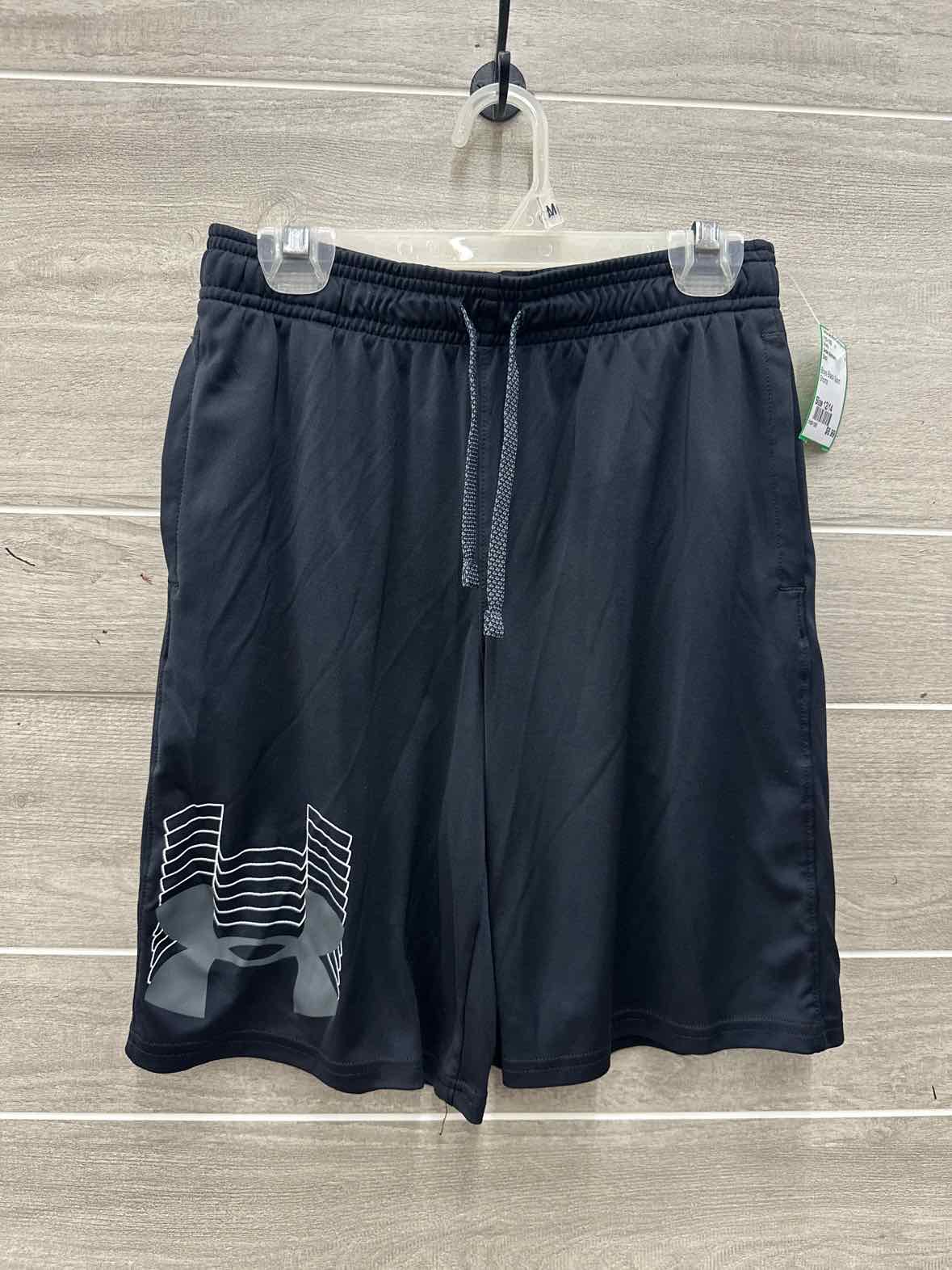 Under Armour Boys Size 12/14 Shorts