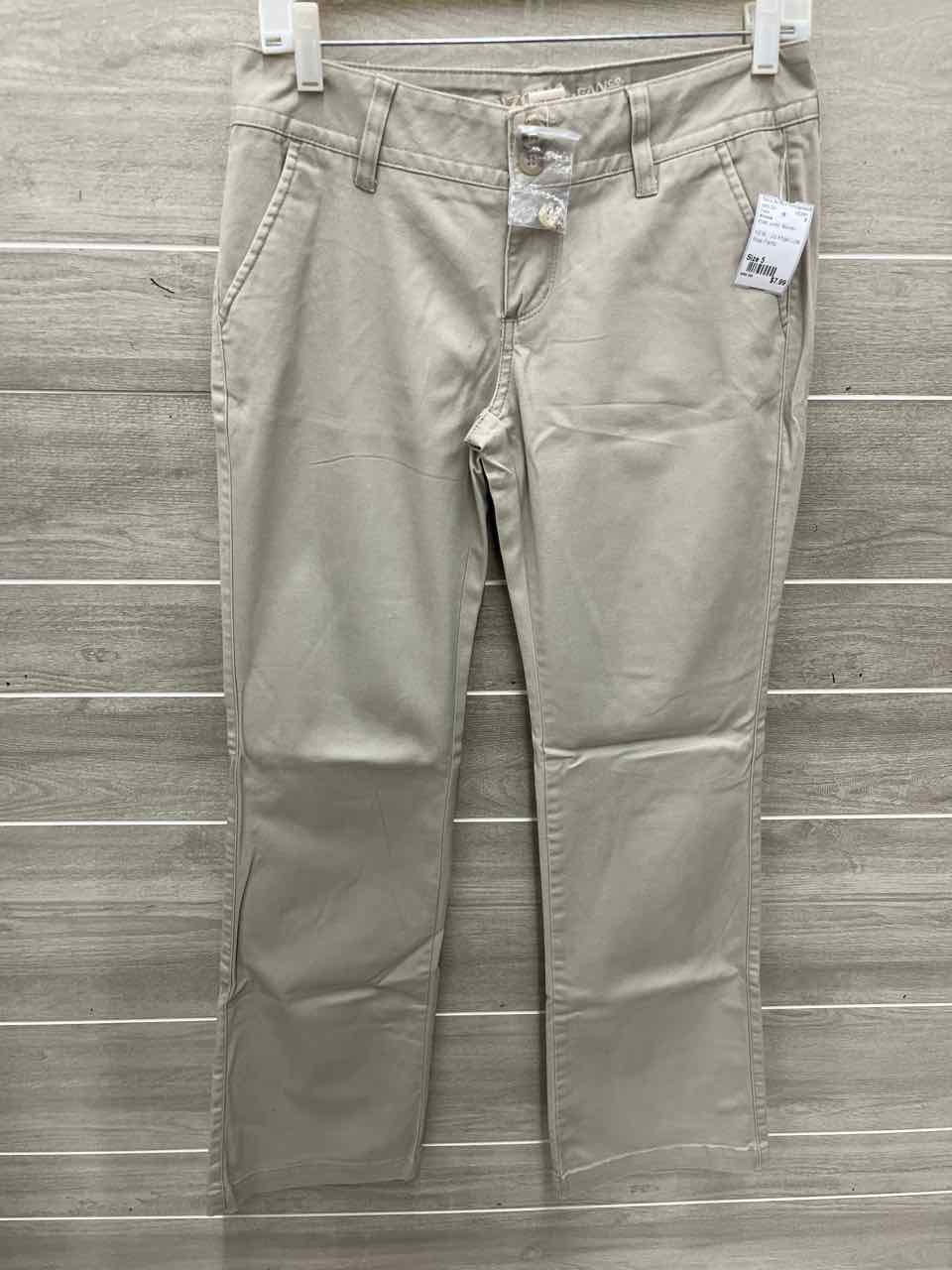 Arizona Size 5 Khaki Junior Pants