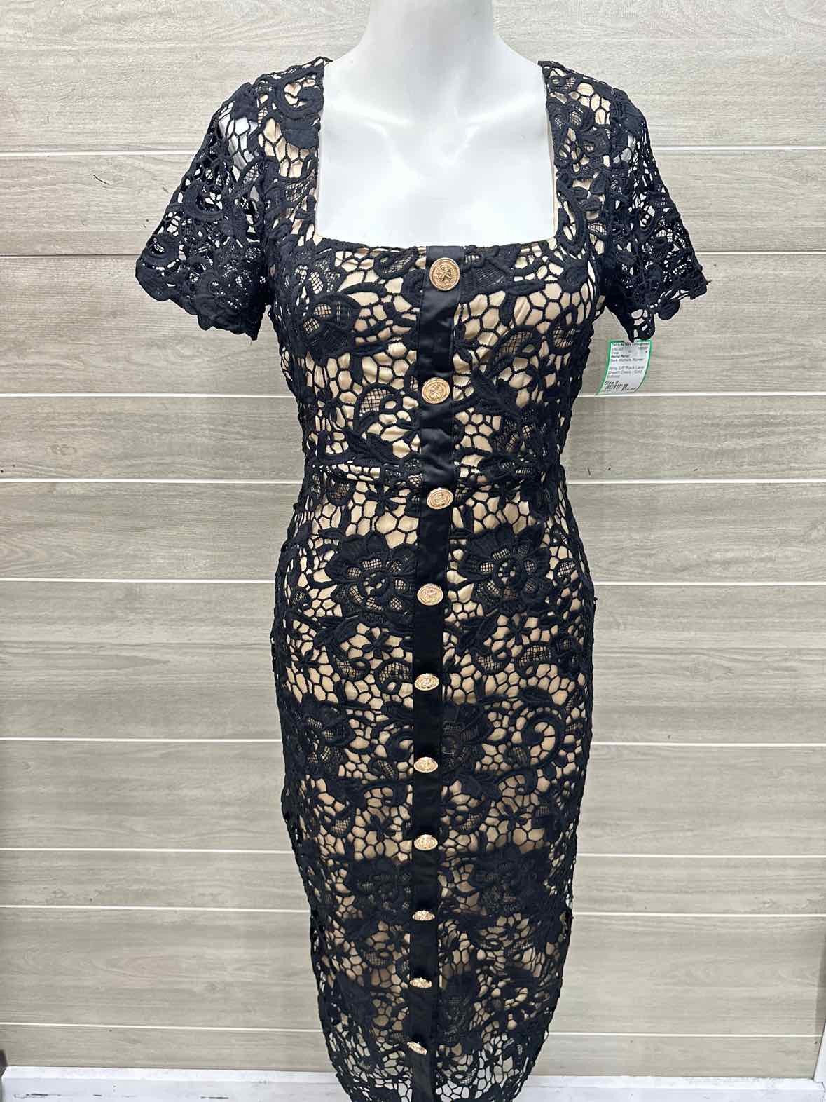 Wms S/S Black Lace Dress