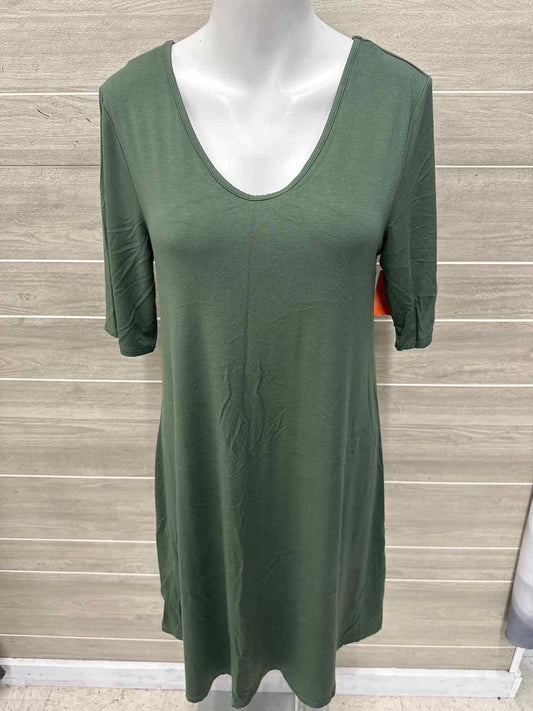 Cupio Size 8 Olive Womens Dress