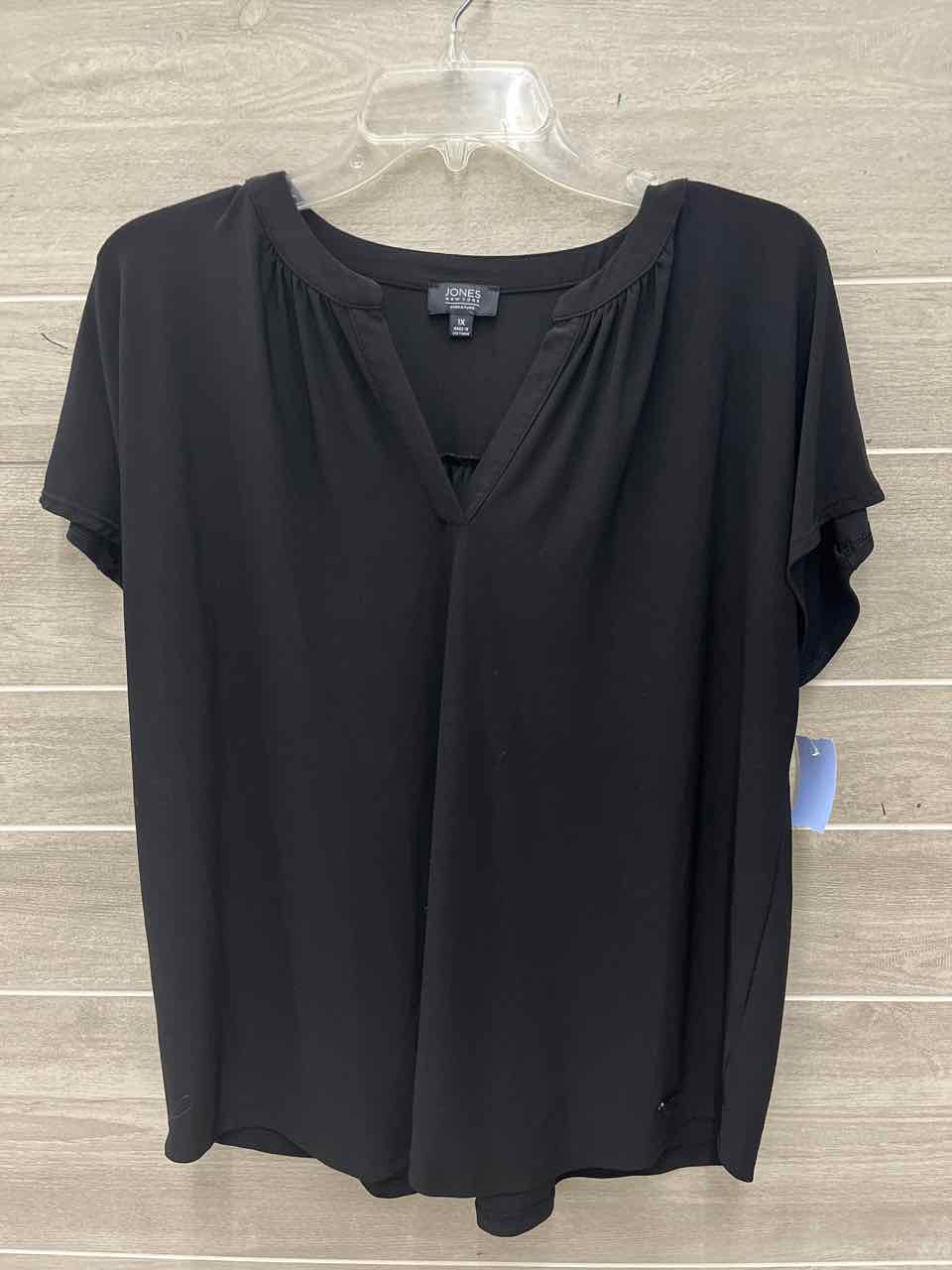 Jones New York Size 1X Black Plus Shirt