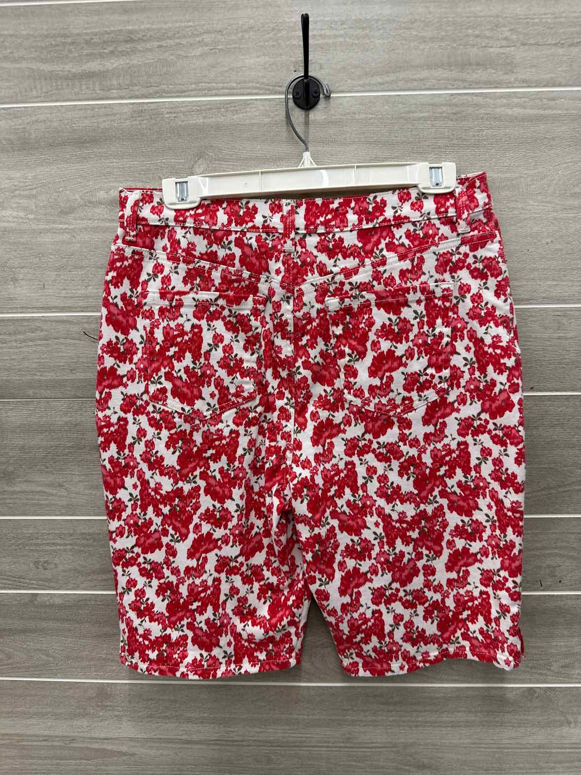 Gloria Vanderbilt Size 12 Red Womens Shorts