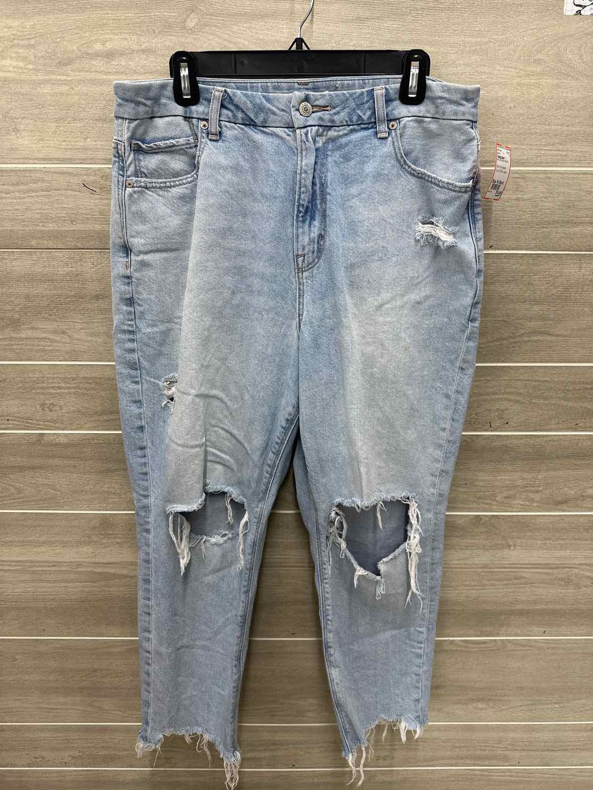 American Eagle Size 14 Short Blue Womens Jeans