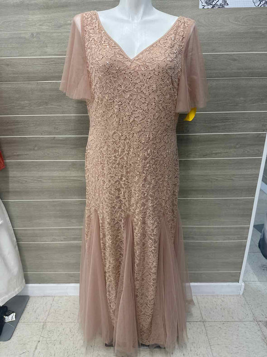 Gold Womens Women Size 18/20 Gown/Evening Wear