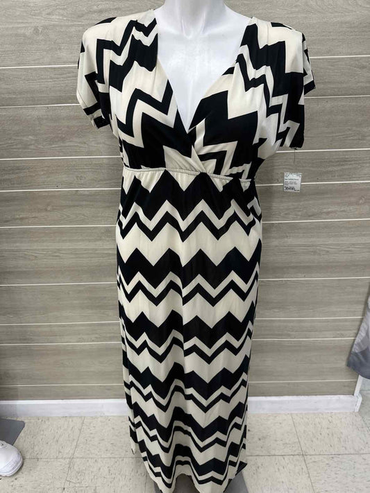 Black Womens Women Size 10/12 Dress
