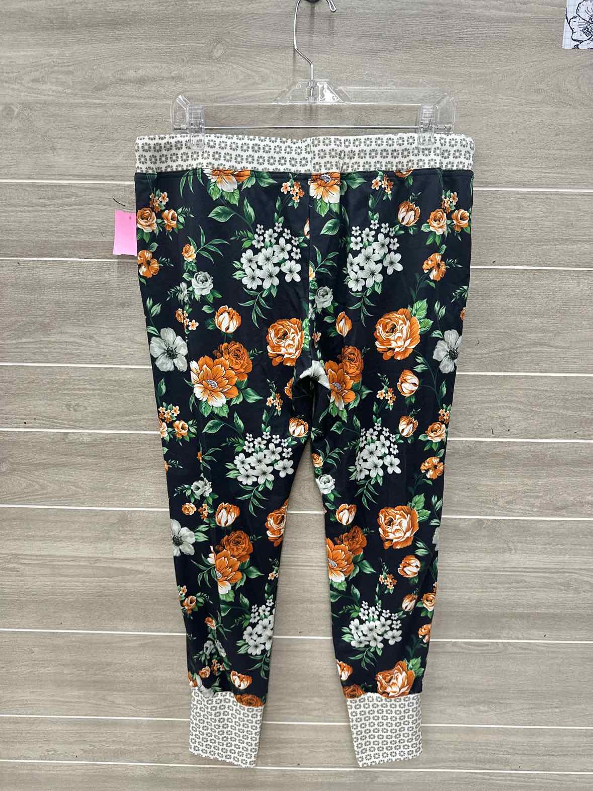 Size 16/18 Multi-Color Womens Pants