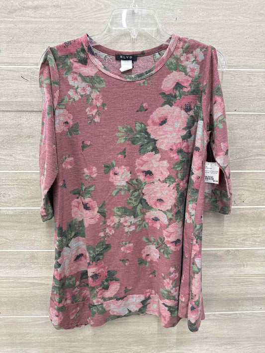 BLVD Pink Womens Size Small Shirt