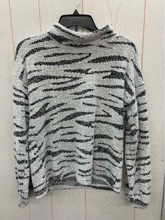 Maurices White Womens Size Small Sweater