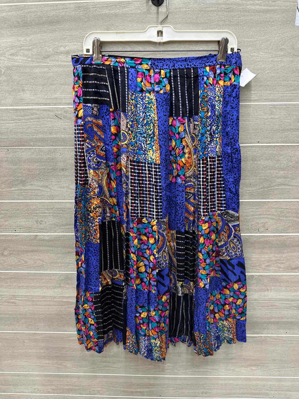 Size 16 Multi-Color Womens Skirt
