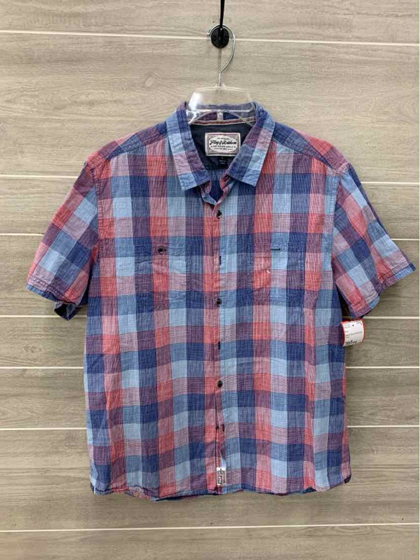 Mens Size M Mens Shirt