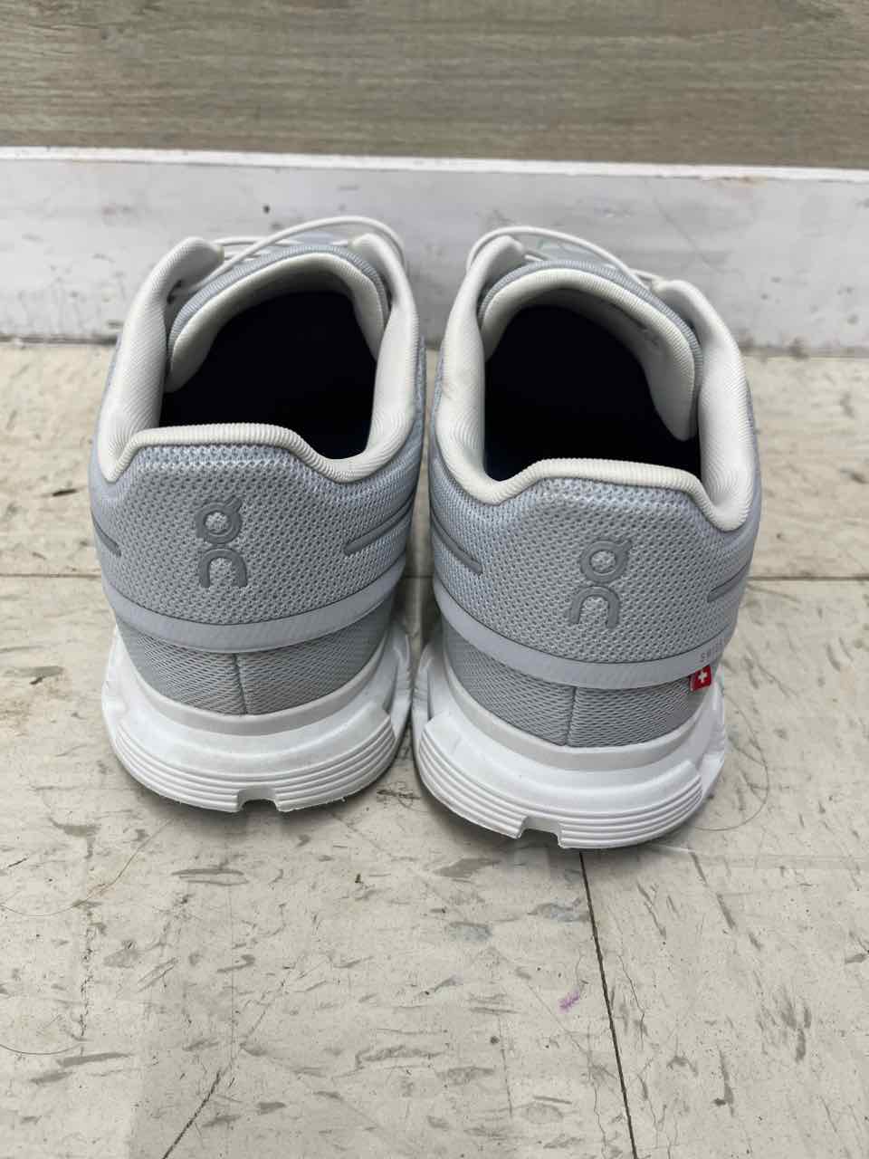 On Cloud US Shoe Size 10 Men Shoes