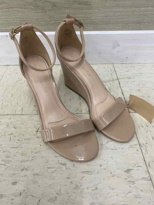 Kelly & Katie Tan Womens Size 7 Sandals