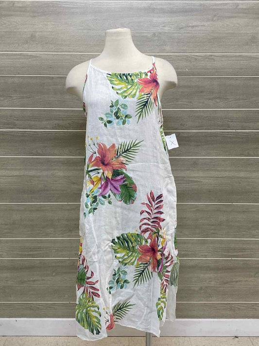 White Womens Size 6 Dress