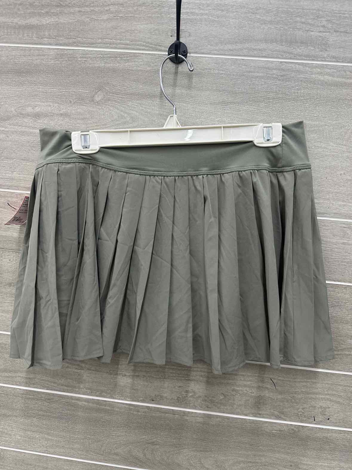 No Boundaries Size XL Green Womens Skirt