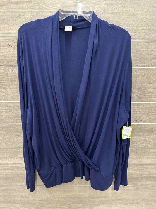 Venus Size 1X Blue Plus Shirt